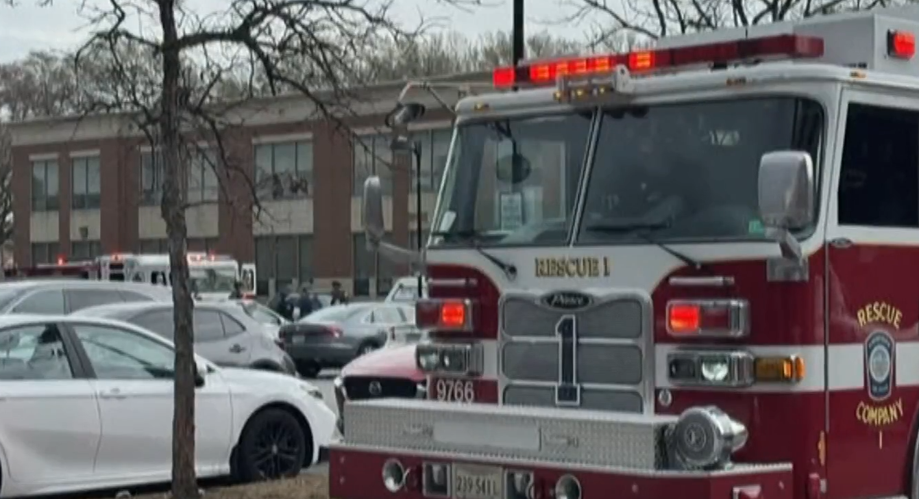 美国弗吉尼亚州一大学枪击事件已致2死2伤 枪手曾因涉恐受刑