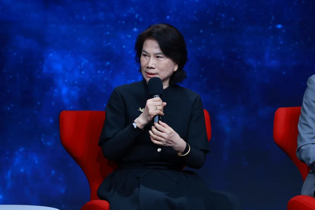 董明珠×高继扬｜制造巨头遇上具身智能独角兽|董明珠_新浪财经_新浪网