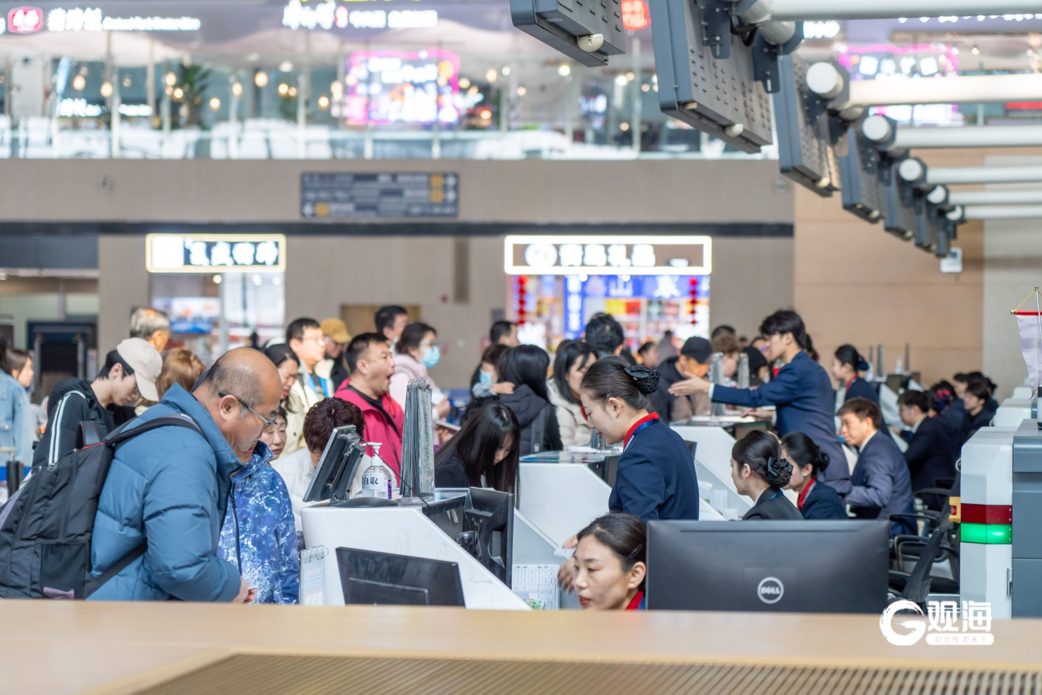 青岛机场春运旅客吞吐量首次突破300万人次|春运_新浪财经_新浪网
