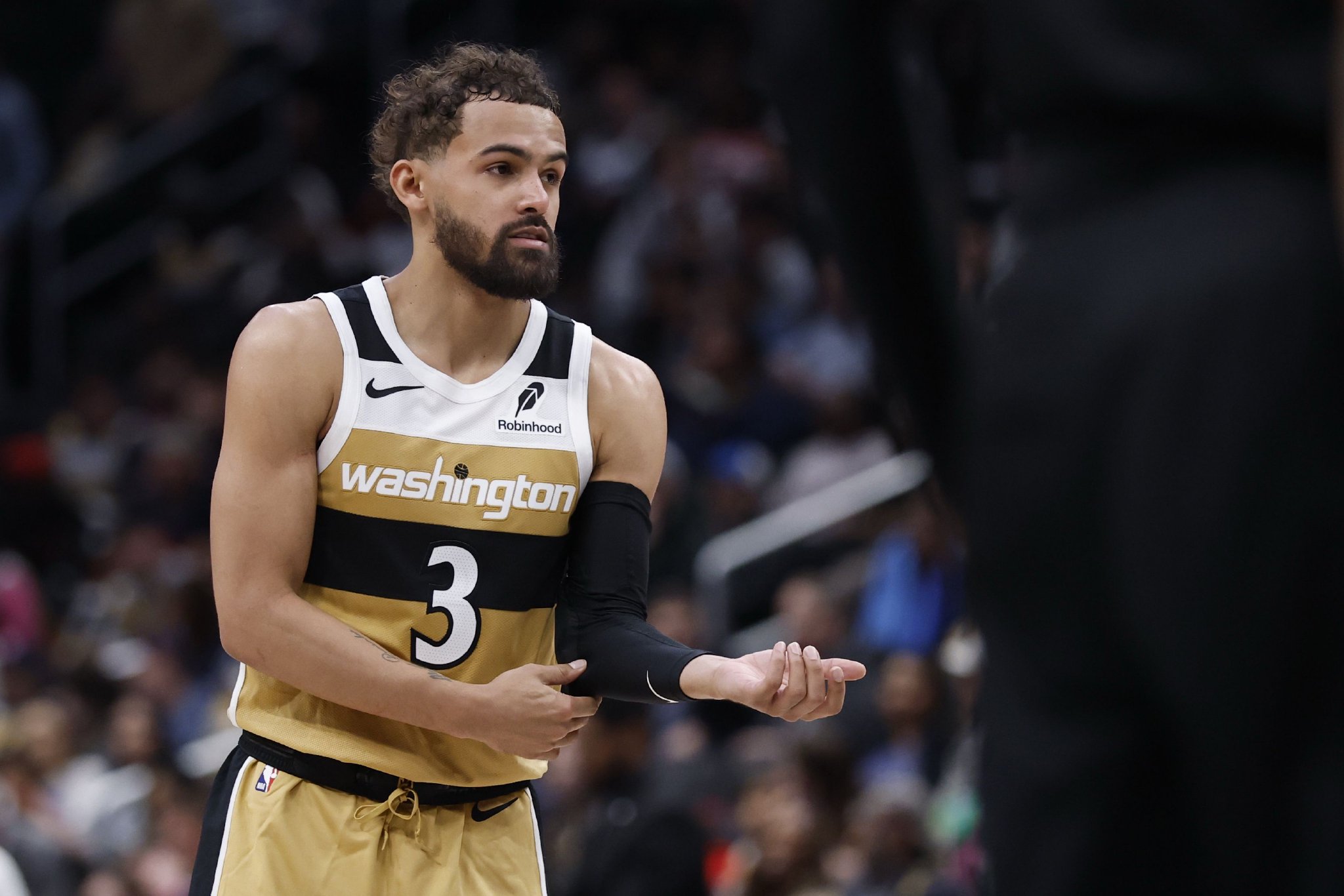 特雷·杨：现在人们可以嘲笑我们 但未来我不认为人们还有机会