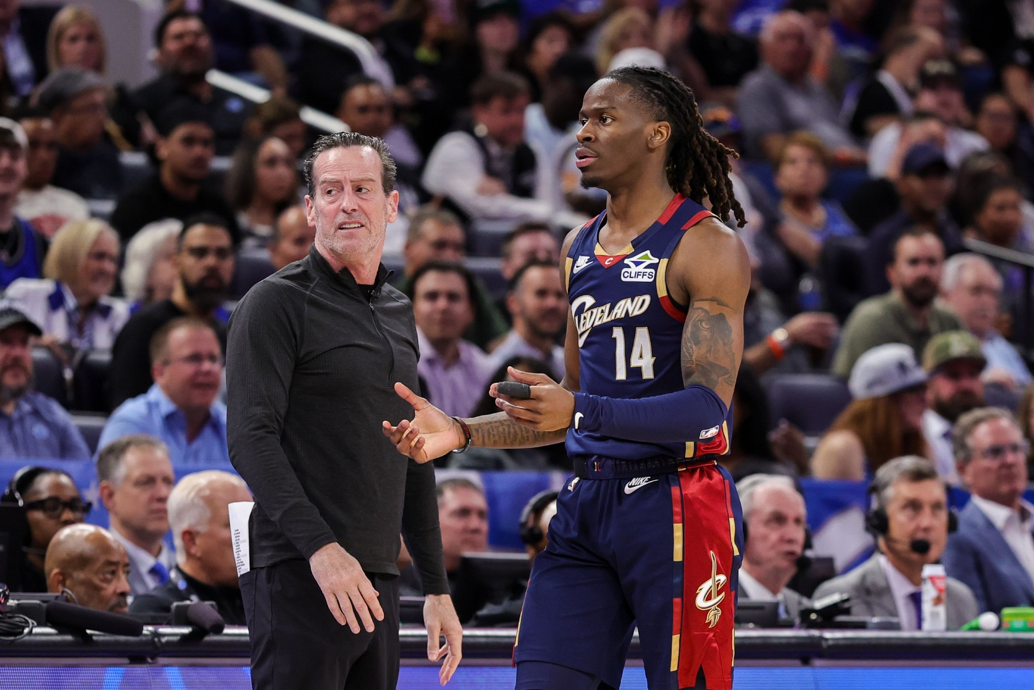 阿特金森谈埃利斯首发：这是队内的良性竞争 谁打得好谁就首发