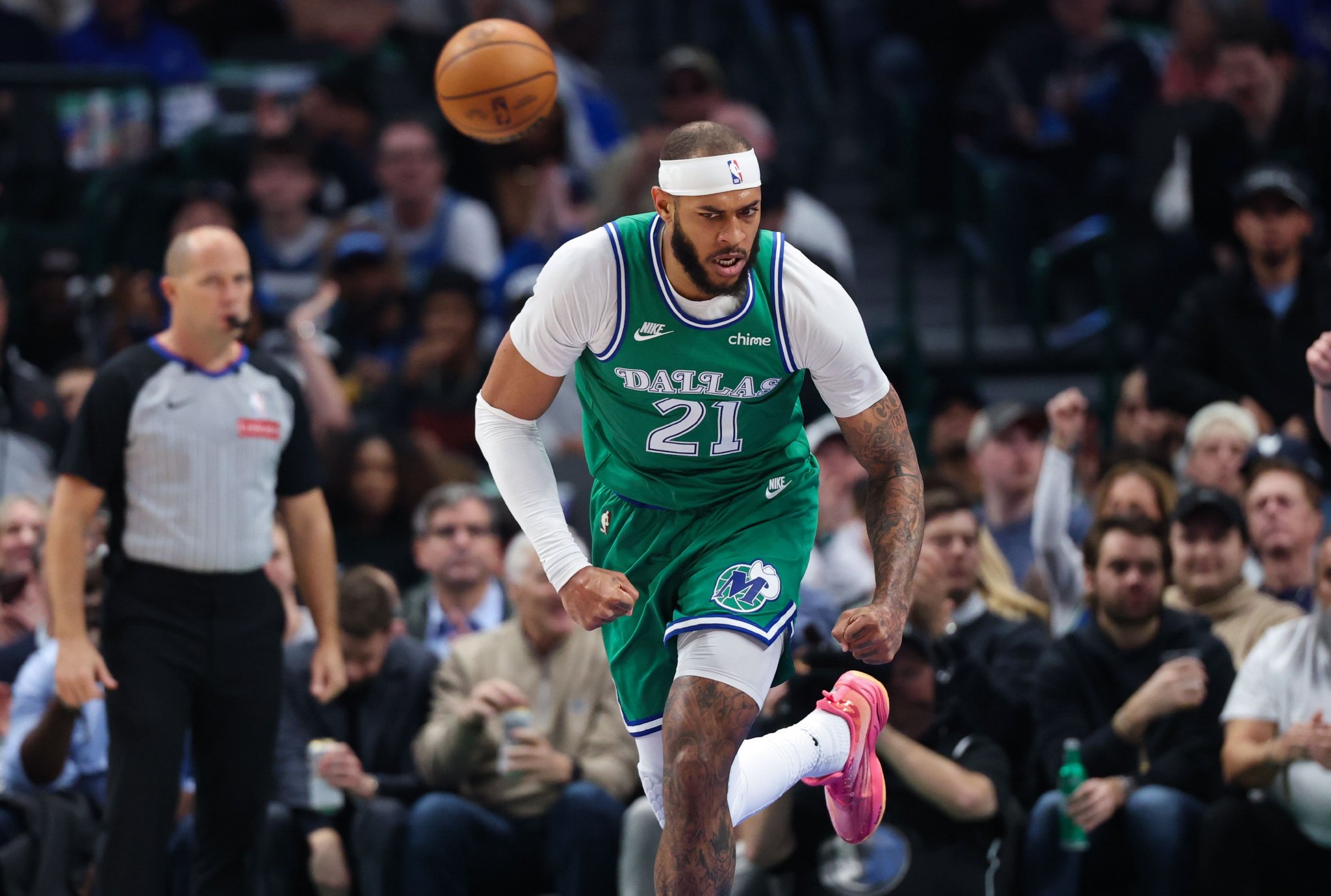 明天独行侠客战骑士 加福德&克莱小概率出战 华盛顿存疑