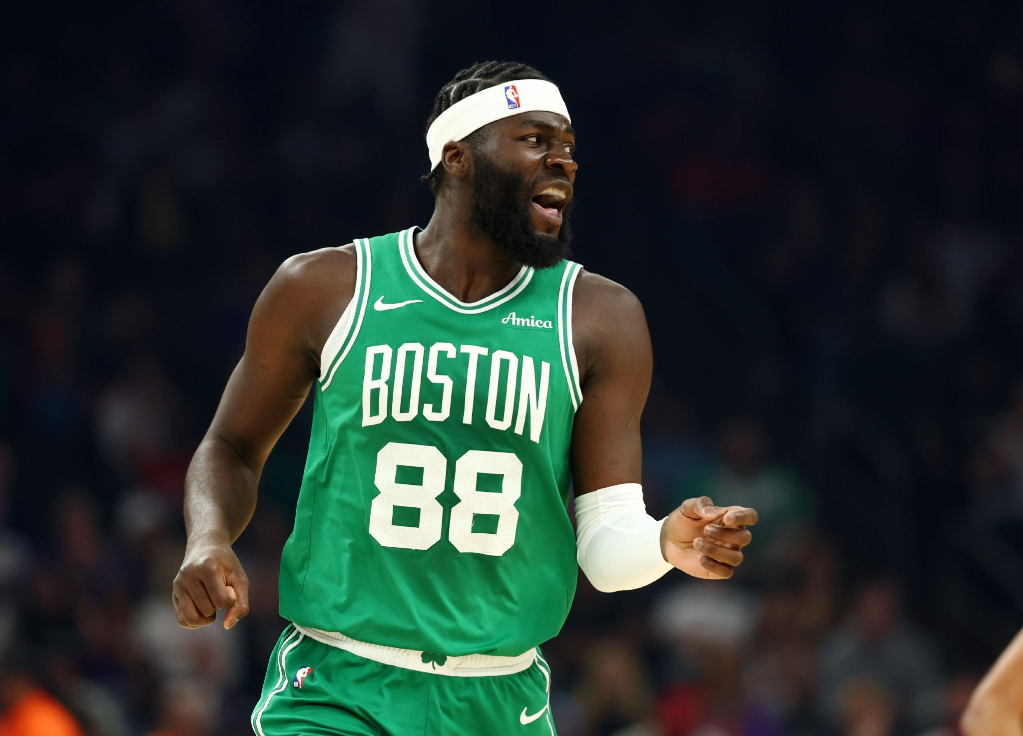 打出统治力了！奎塔首节8中6高效拿下13分3篮板