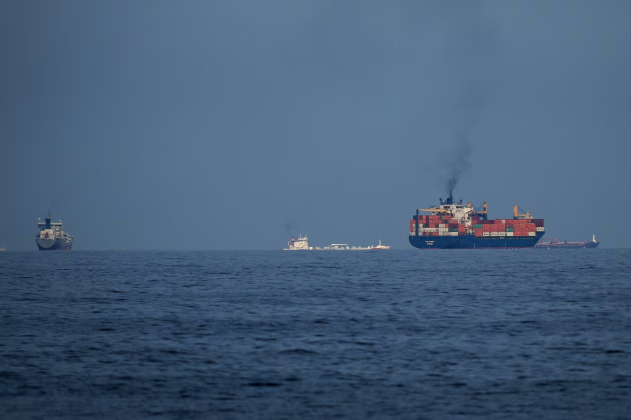 特朗普呼吁多国派遣军舰在霍尔木兹海峡护航，法、日、韩、英四国回应