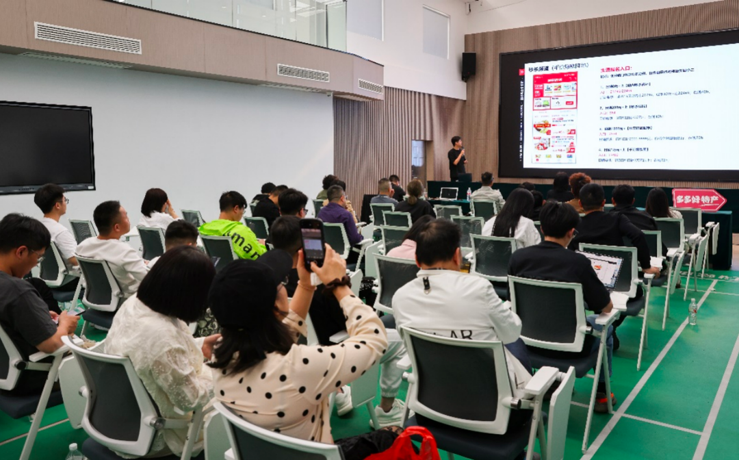 ▲“2025多多好特产”专项小组深入数百个农产区，积极探索农货上行新模式。