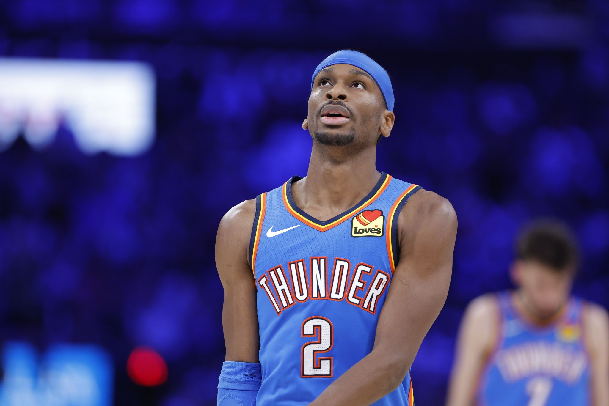 刚破纪录就要断？亚历山大上半场发挥失常10投2中仅得到4分