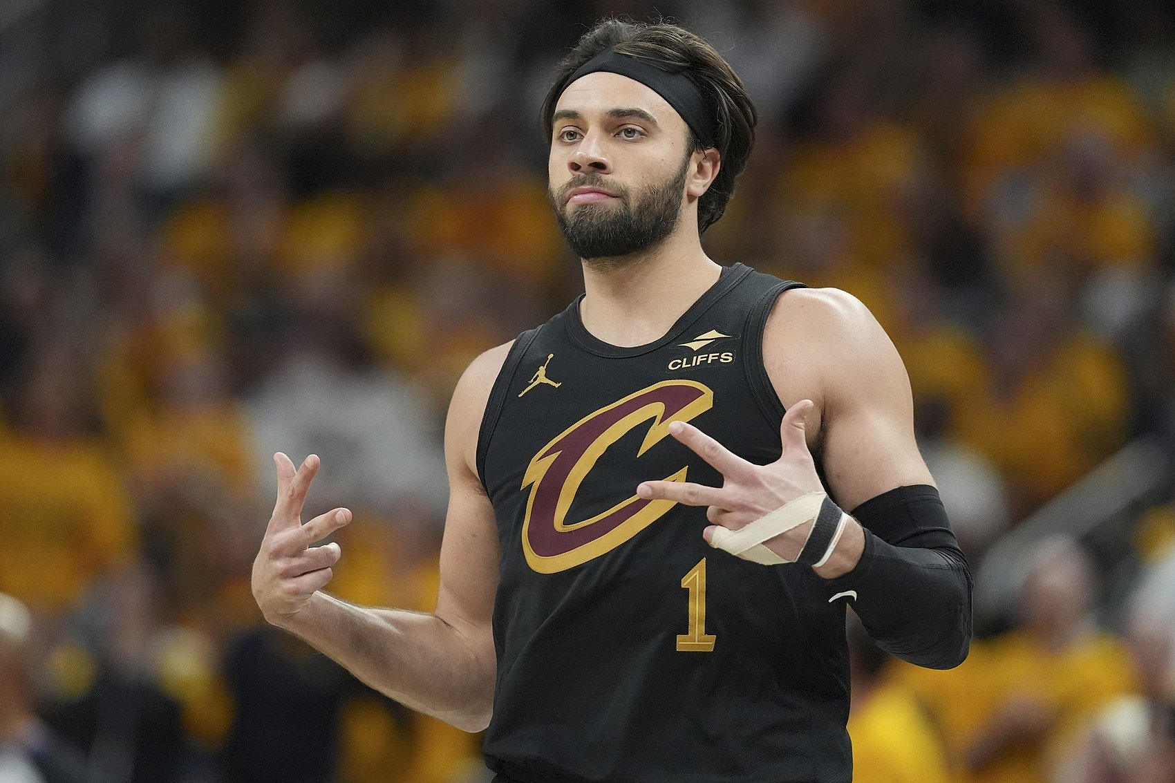 赛季首秀9中7&三分7中6！阿特金森：斯特鲁斯表现太出色了