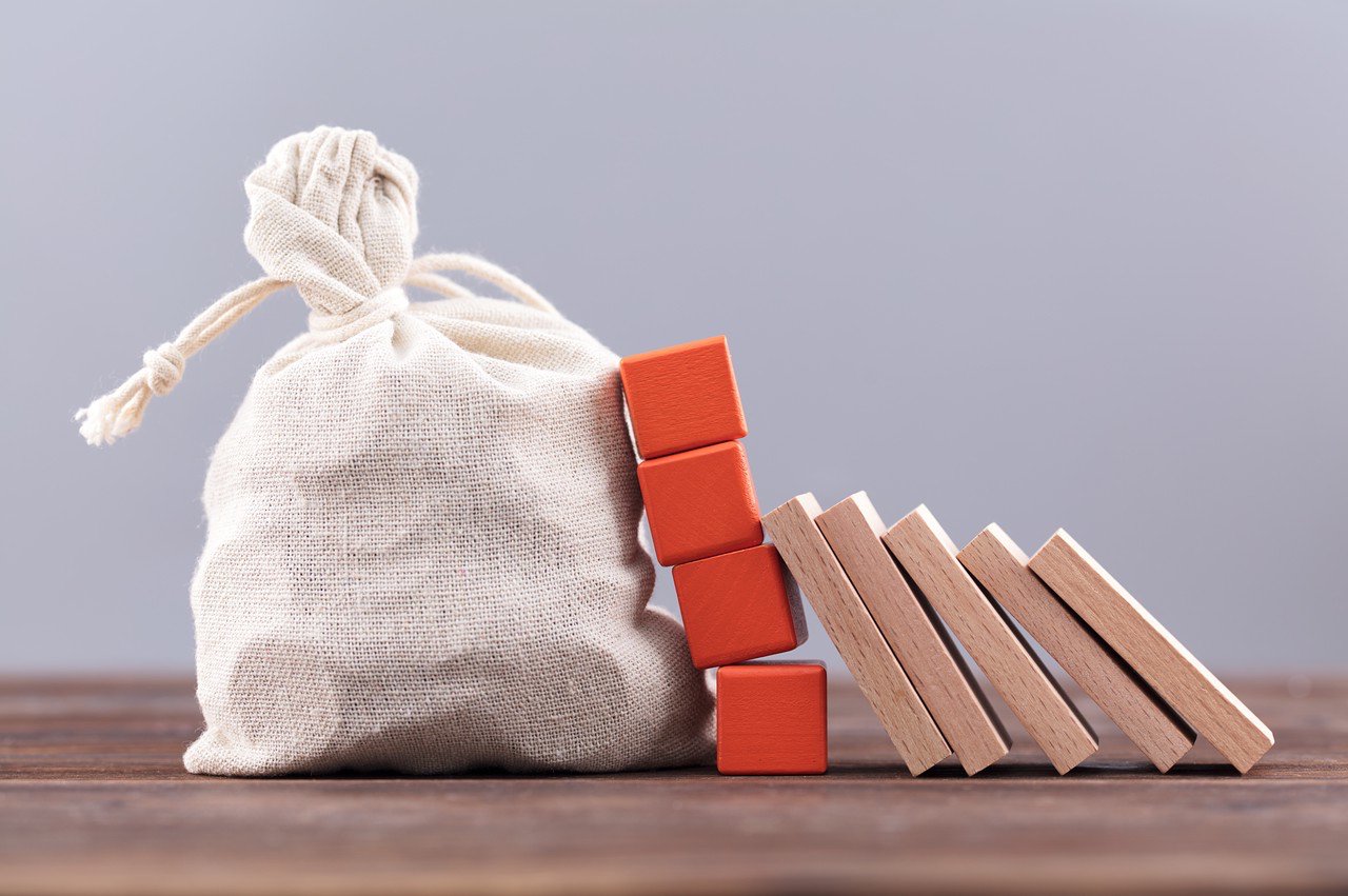 开首：图虫创意