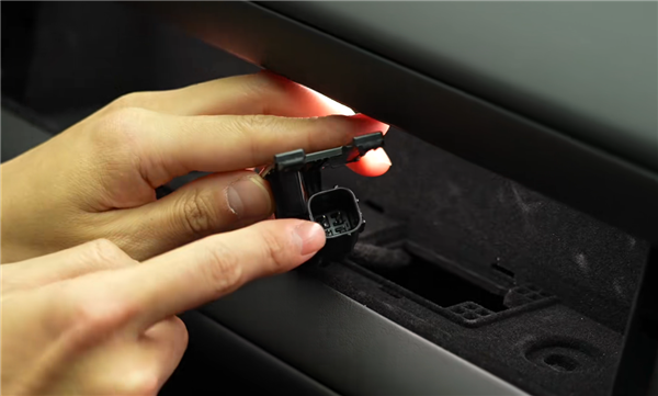  以上图片来自“李大锤同学”