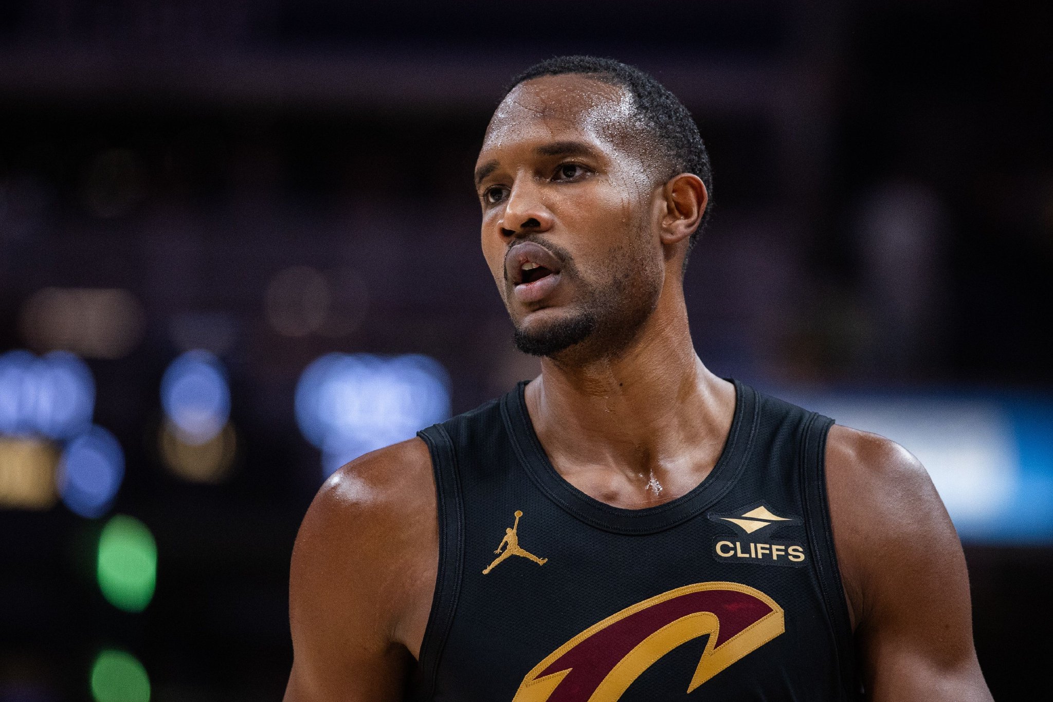 有点尴尬！莫布里过去19罚仅7中 三月罚球命中率仅51%