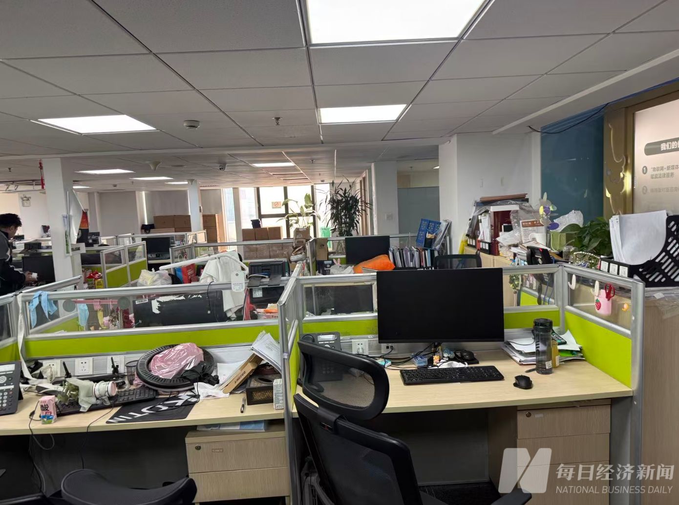 3月12日下昼，赢柯企督职责区现场 图片起原：每经记者 黄海 摄