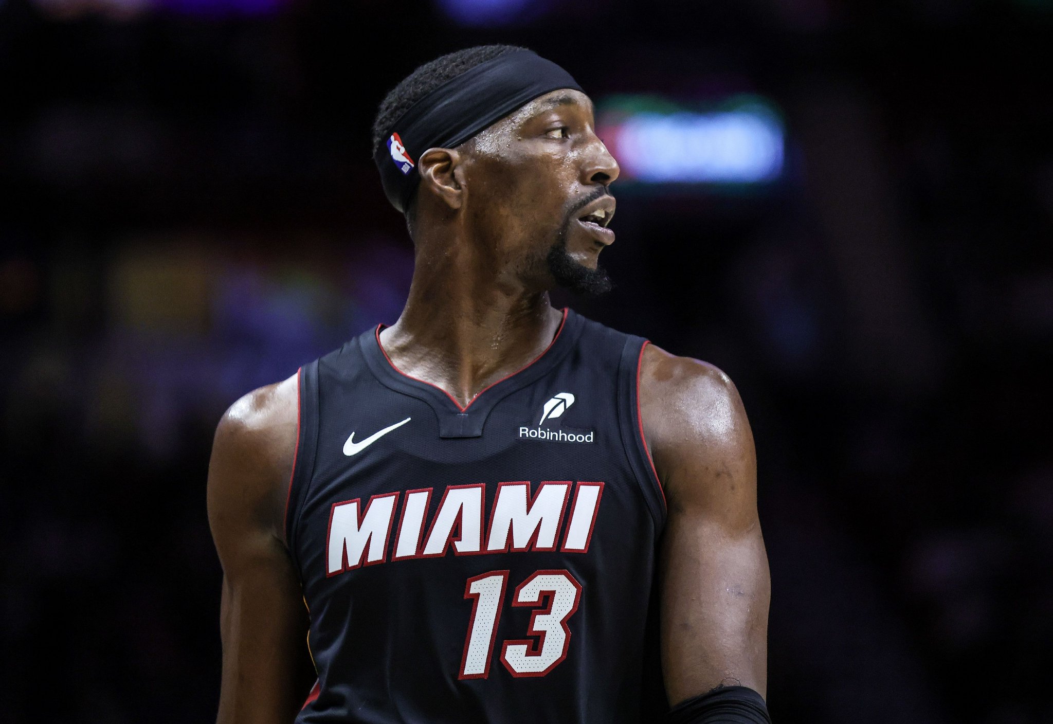 热火客战黄蜂 阿德巴约因右小腿紧张缺阵 约维奇&拉松可以打