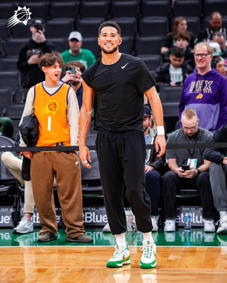 昨日战绿军！布克上脚俄勒冈大学PE配色Book 2！