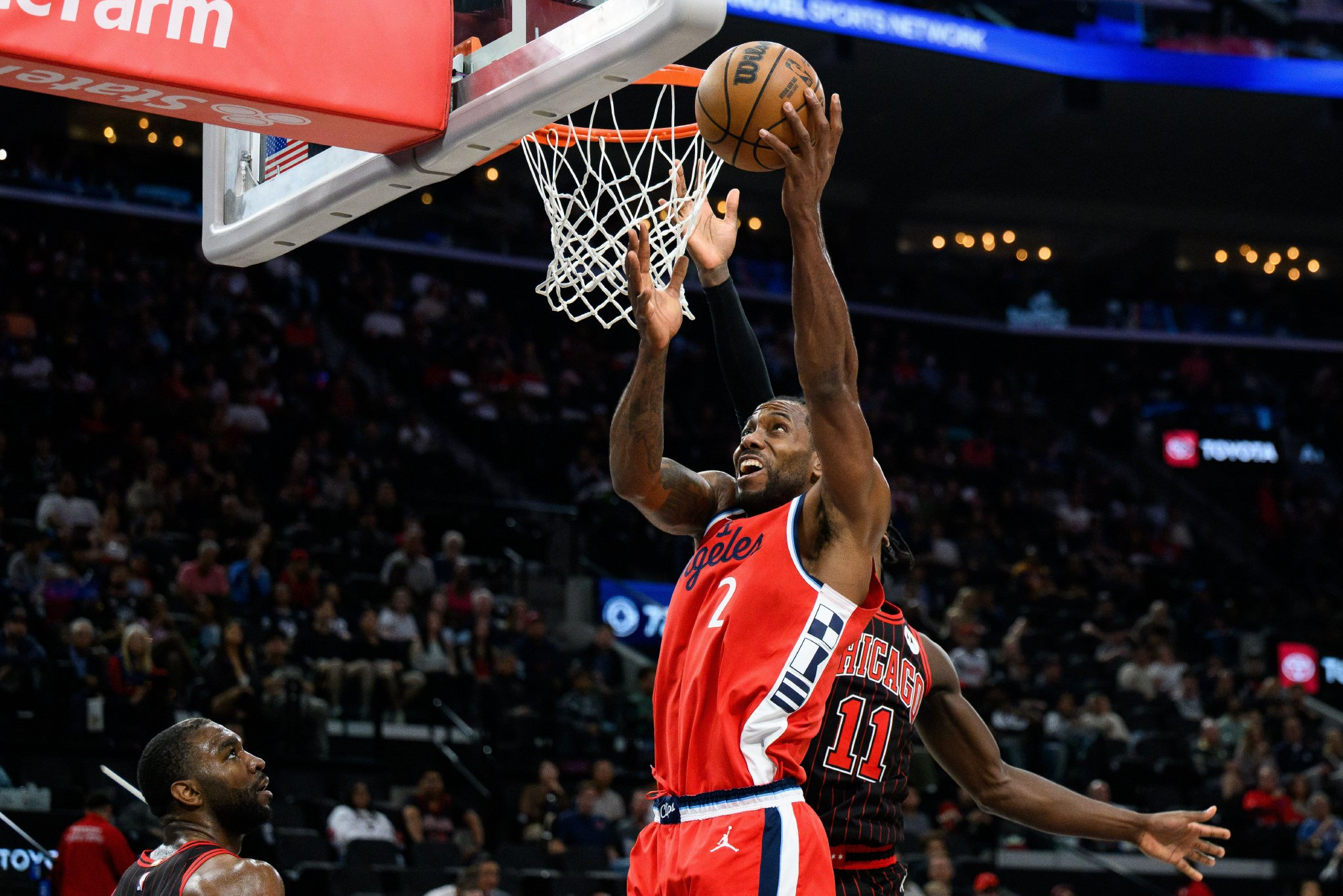 达成里程碑！快船球星伦纳德生涯总篮板数突破5000大关