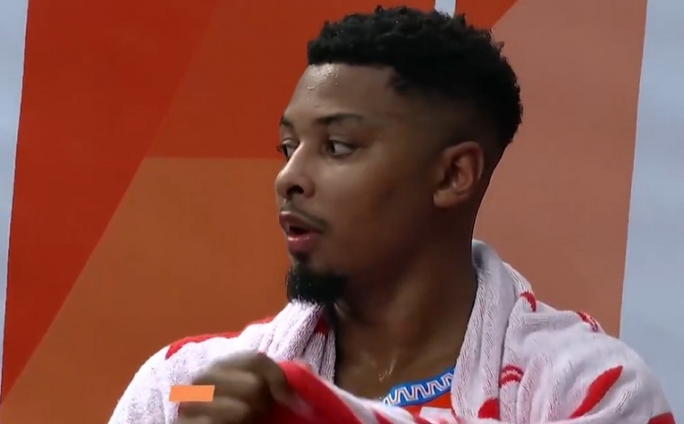 关键时刻五罚全中！皮特森23中10&7记三分砍下38分3板3助3断