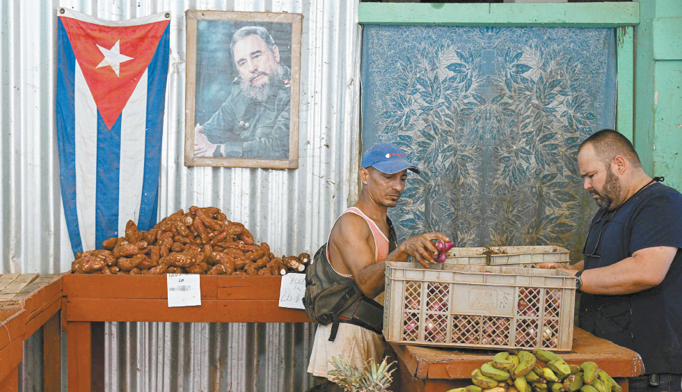 美国接连发出威胁，古巴誓言抵抗“坚不可摧”