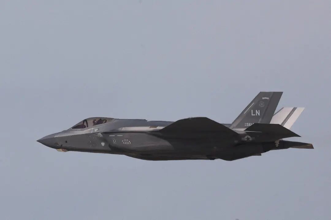 △F-35构兵机（尊府图）