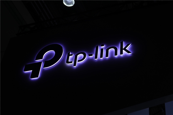 责任编辑：黑白