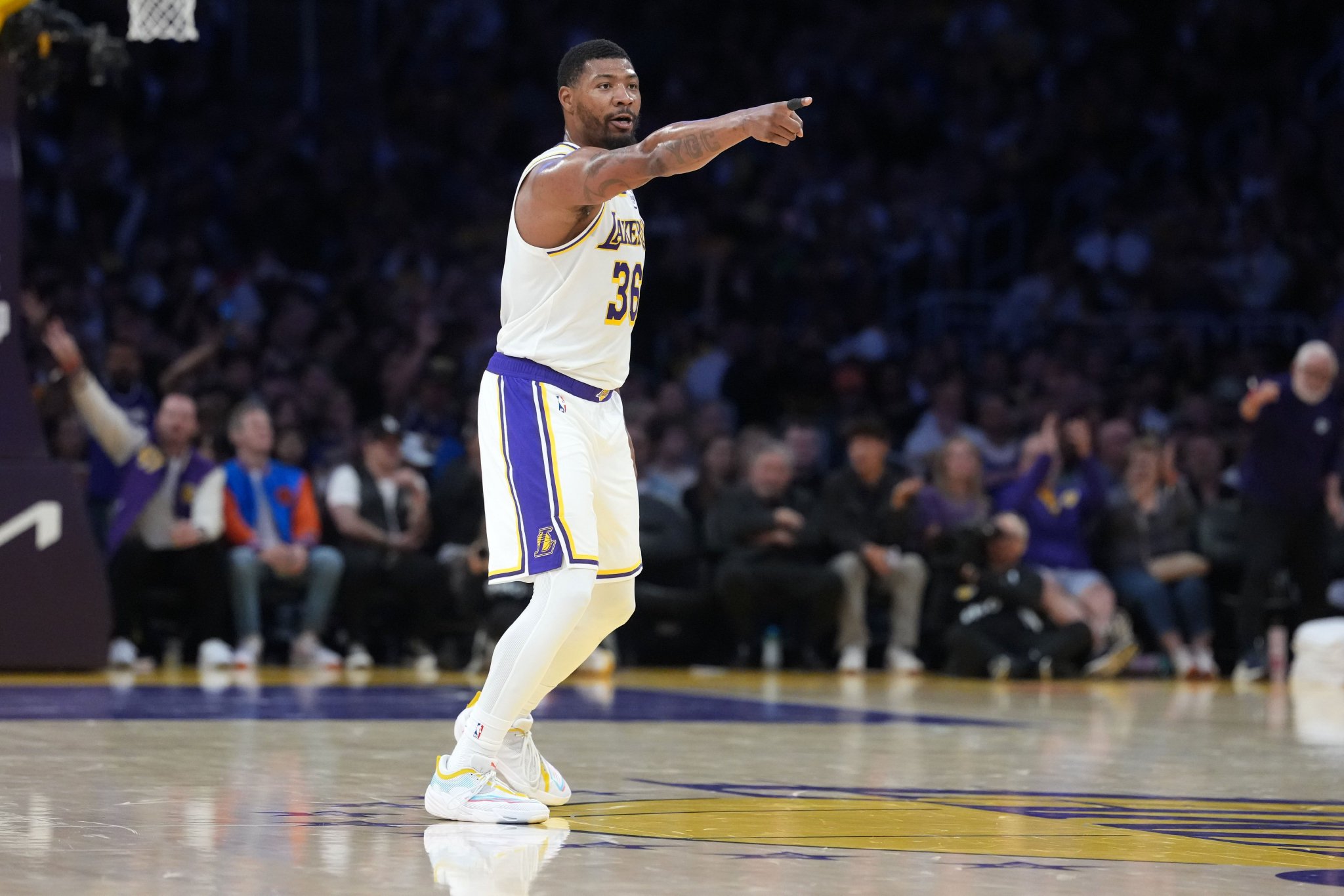 斯玛特：我们不能把背靠背当作借口 没人会在乎这个！