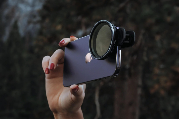 ▲ 外置 ND 滤镜体积极端大