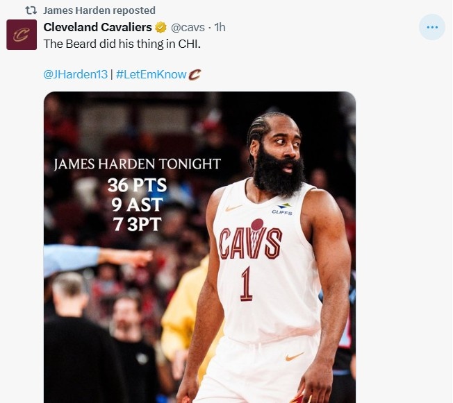 哈登本人转发！骑士官推晒哈登数据海报：大胡子在芝加哥大显身手