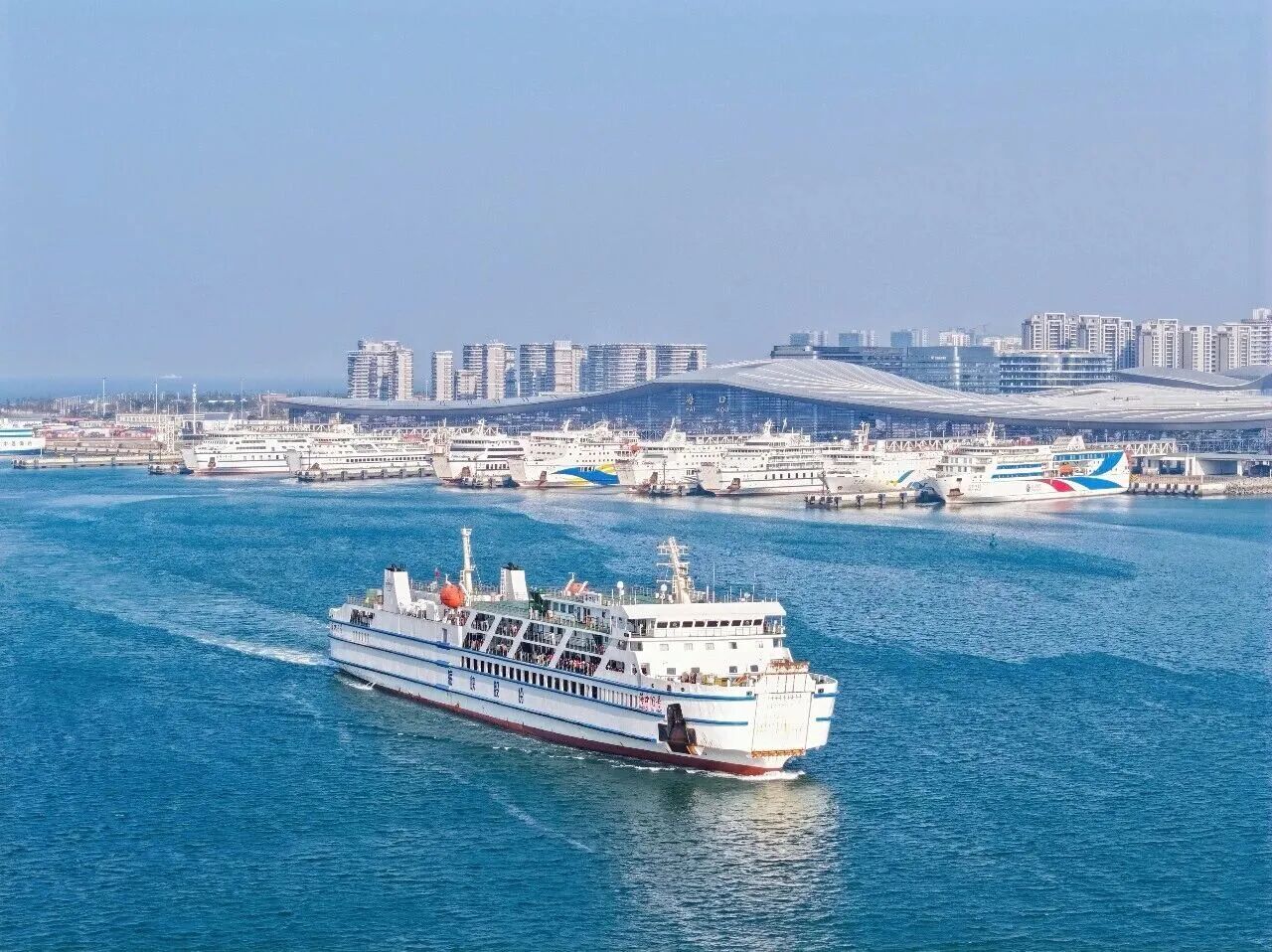 中国远洋海运圆满完成2026年琼州海峡春运工作