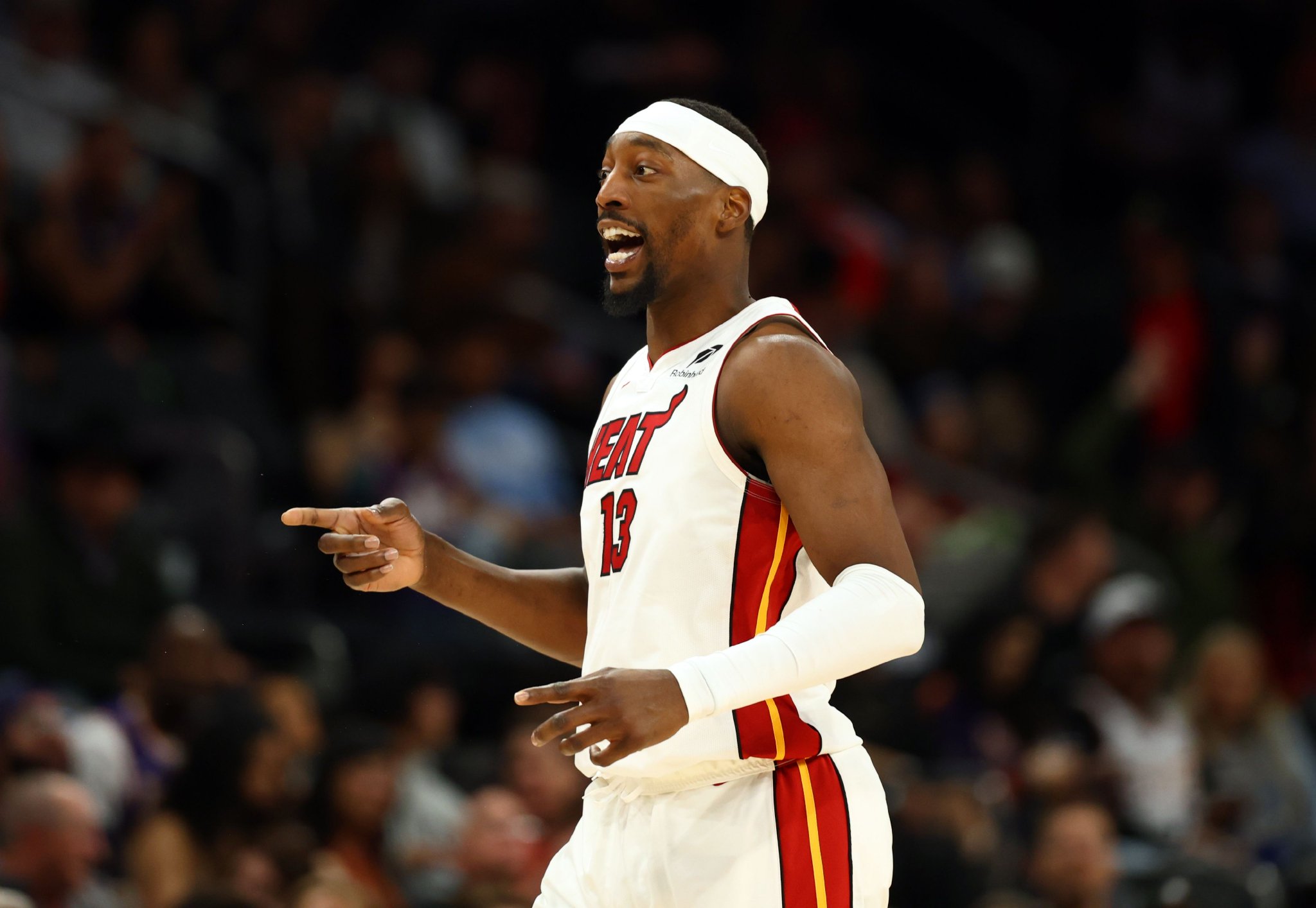 埃迪·豪斯：我不在乎阿德巴约罚球多少次 他本可拿90分