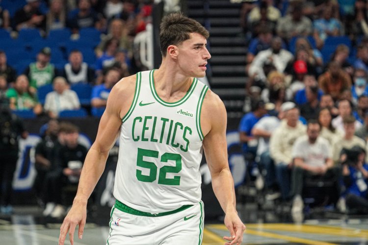 马祖拉：加尔扎本场在攻防两端都表现出色 他发挥了自己的优势