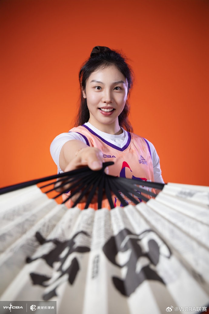 状态回暖！张茹全明星正赛9投2中得4分6板3助3断 正负值+6