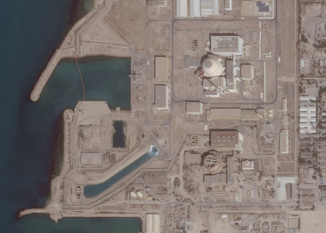 特朗普威胁打击伊朗所有发电厂，包含一核电站，达利欧:霍尔木兹“决战”事关美霸权存续