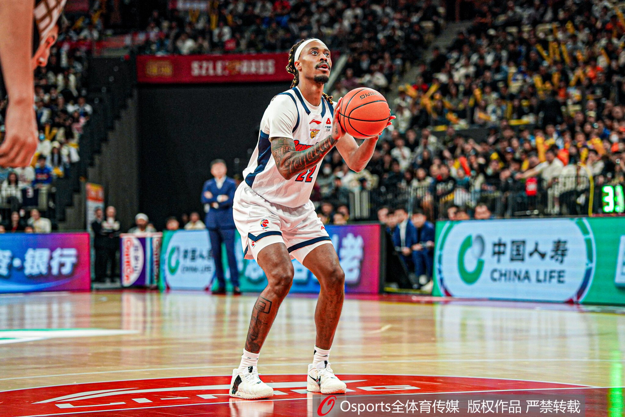 差劲！麦考尔13分钟8投仅1中拿到5分 正负值-12