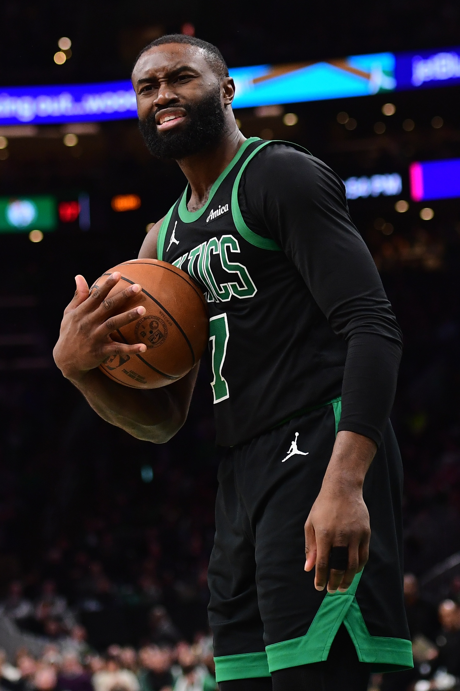 布朗谈失利：我们没打出凯尔特人的篮球 我处理球太漫不经心了