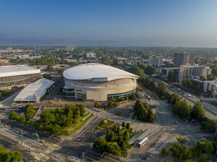 95年用到现在！弗莱：摩达中心需要升级 不然开拓者可能被搬走