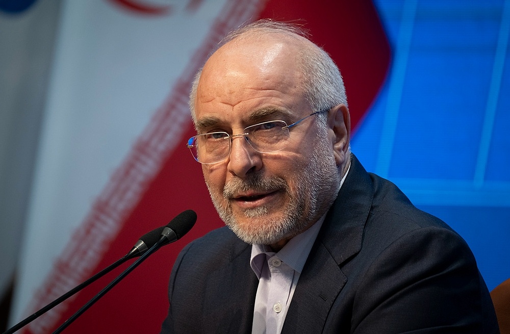 伊朗议长：资助美国军事行动的金融机构是合法打击目标