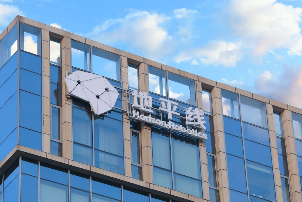 ​开始：21财经APP