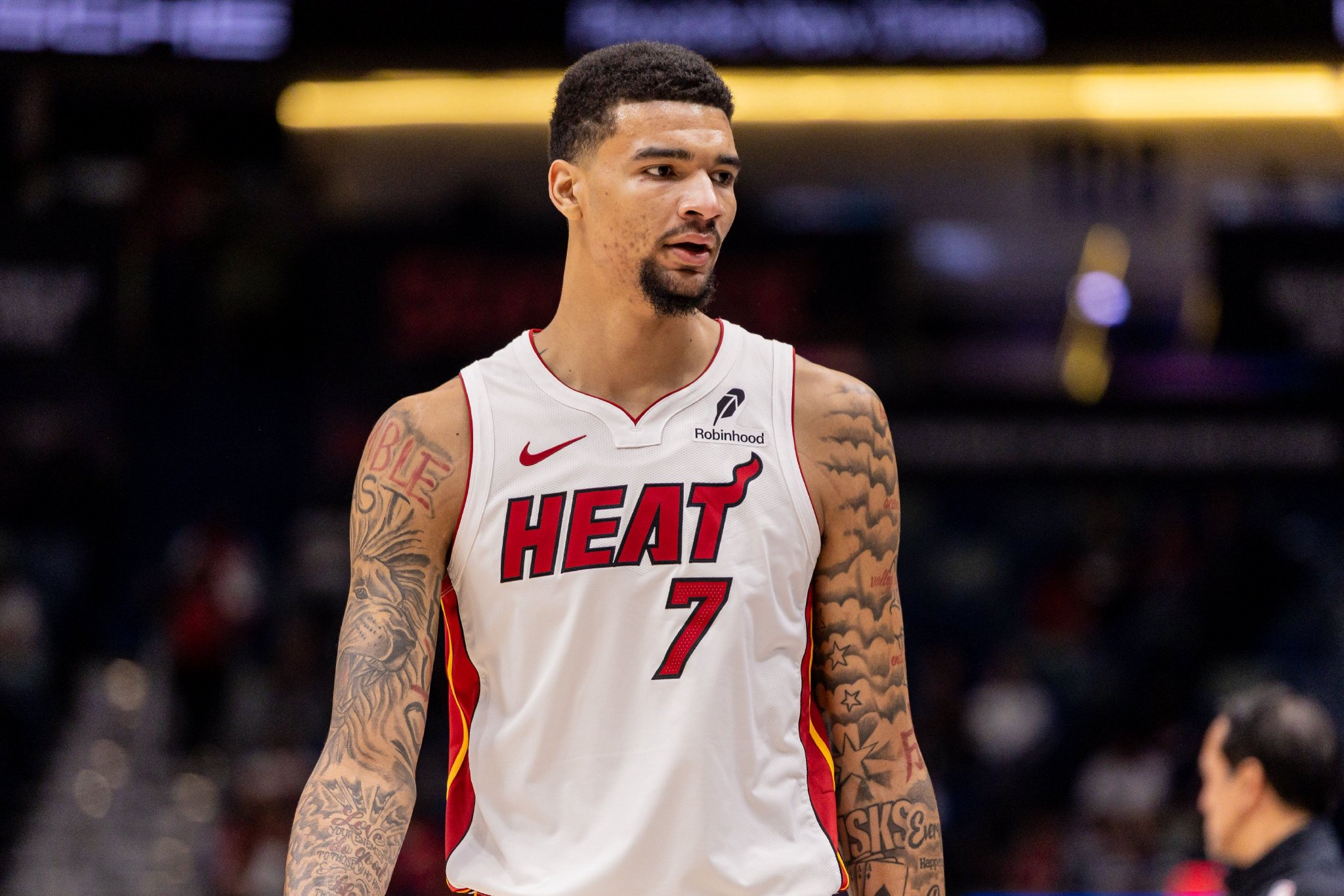 斯波：韦尔应意识到最近比赛强度提升了一个档次 他在稳步进步