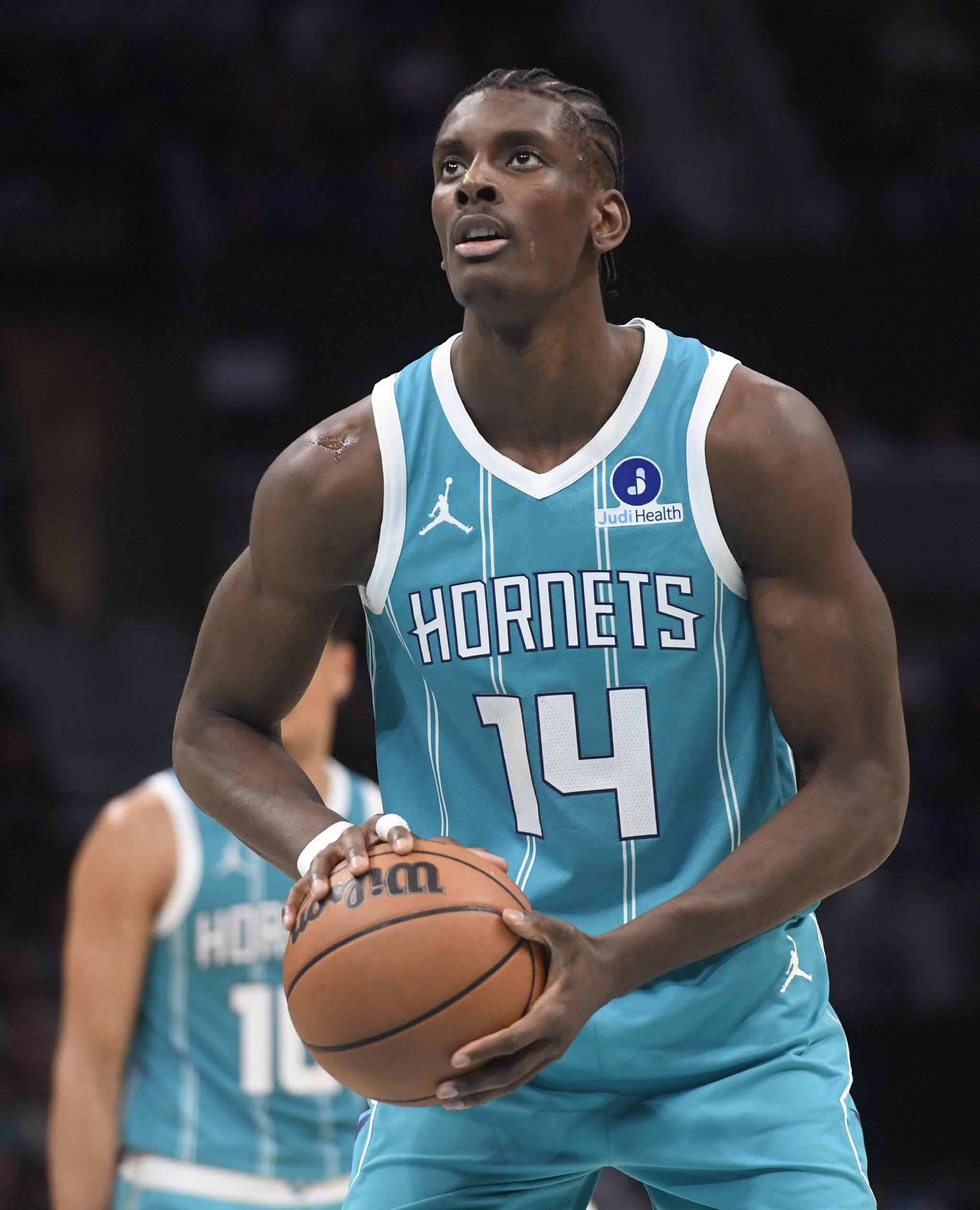 迪亚巴特：在快船时威少教会我很多 在他那个年纪他依旧精力充沛