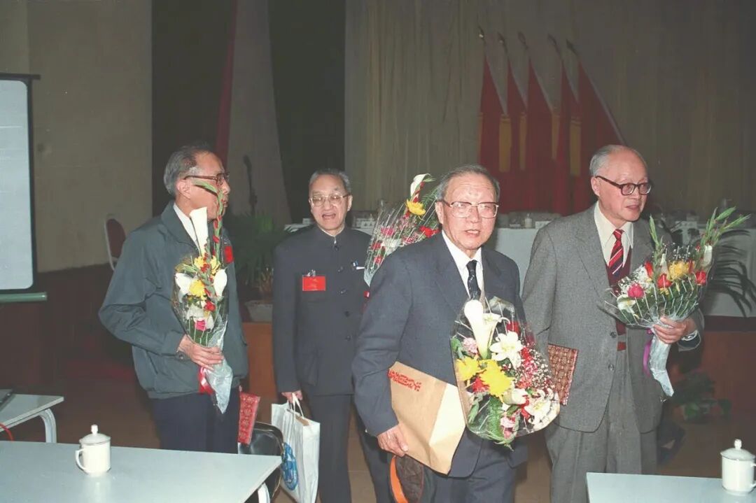 40年前，他们说：“中国不能再沉寂下去了！”