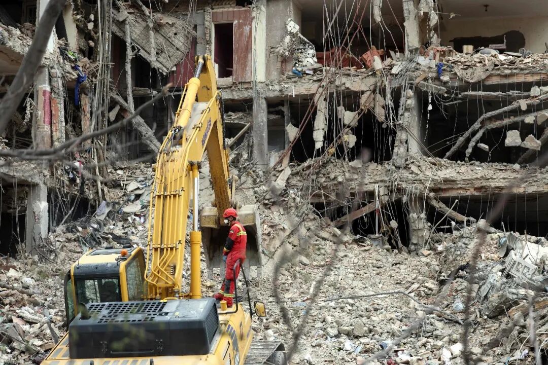 俄媒：美国对伊朗使出“离间计”