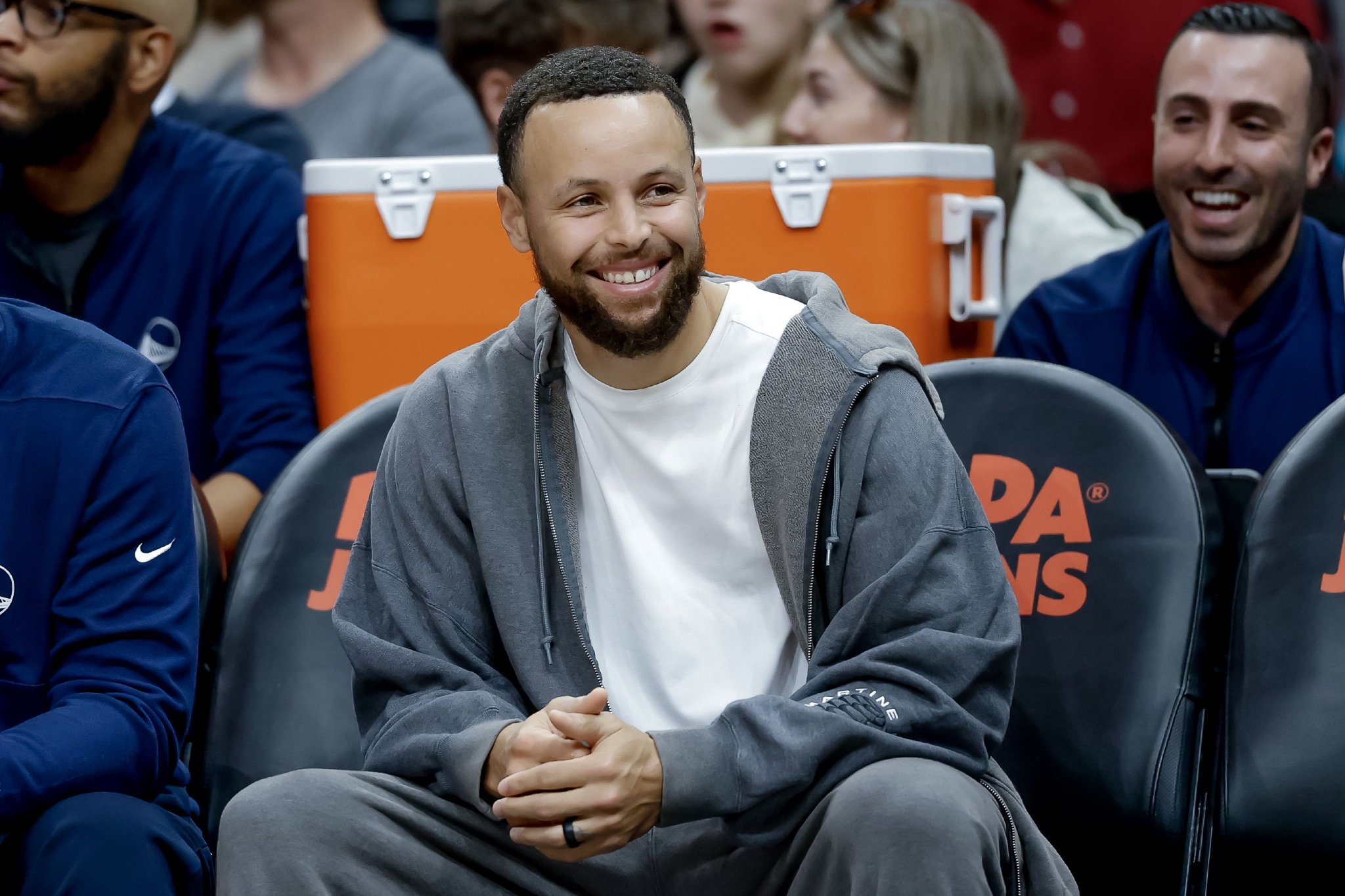 科尔废话：当库里健康的时候就会出战 就是这么简单