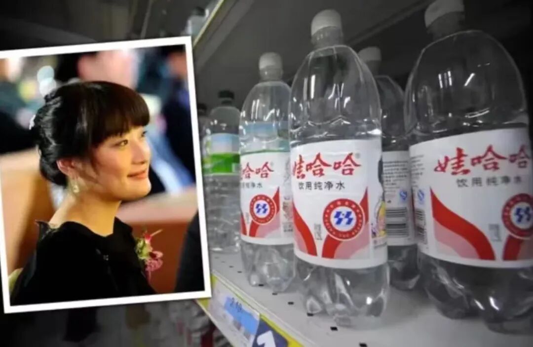 撕破脸了？宗馥莉掐断部分生产线“逼宫”，娃哈哈或陷入“有标无货”死局！