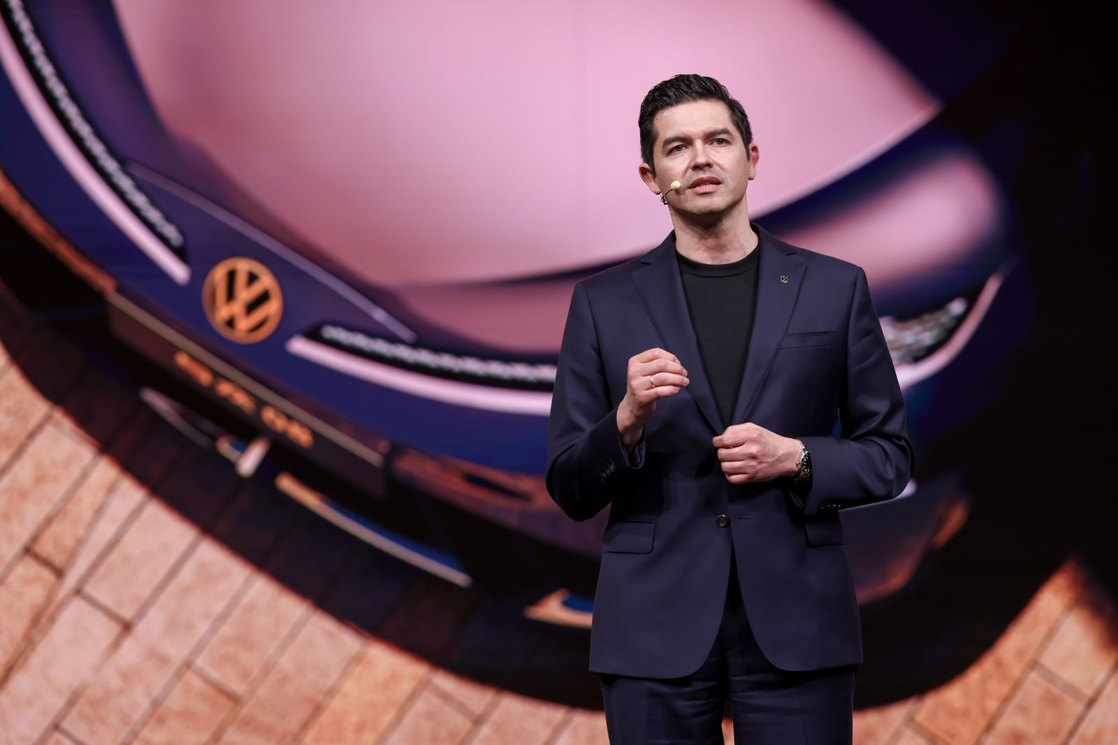 人人汽车乘用车品牌中国CEO皆泽凯