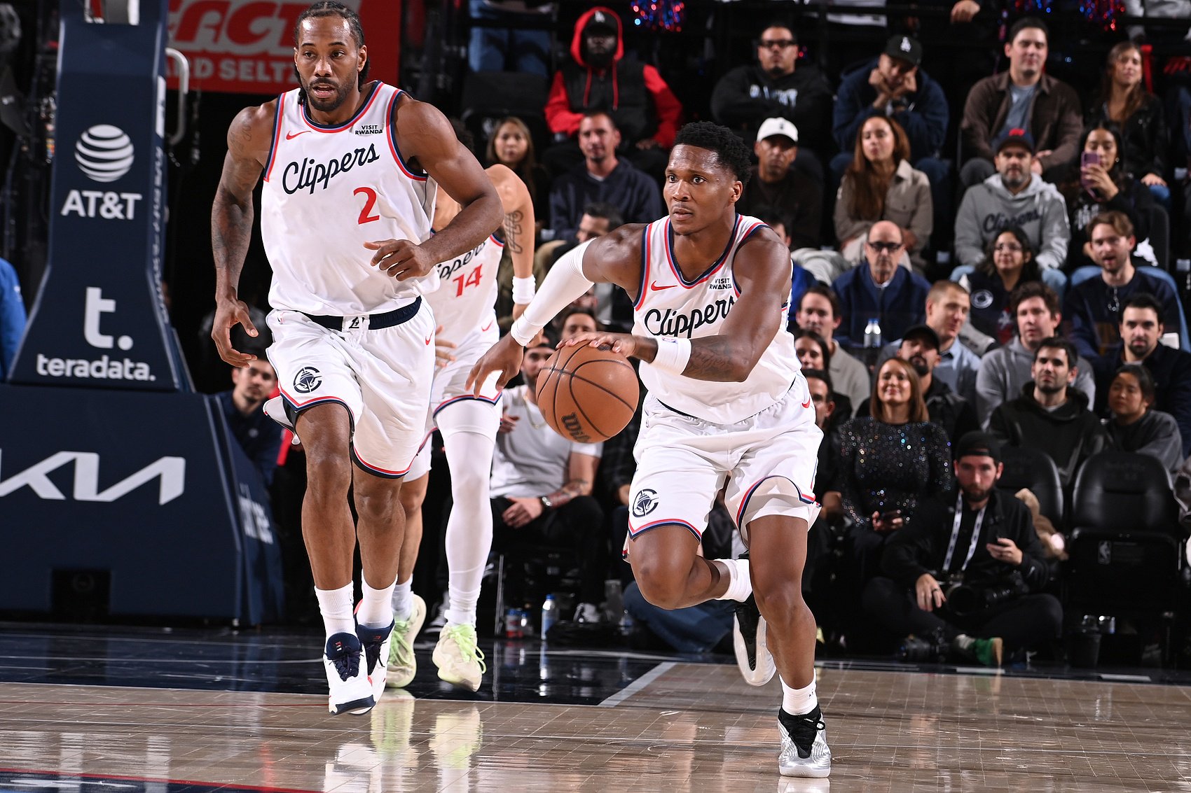 马瑟林：能有伦纳德在队里实在太好了 他该入选一阵&最佳防守阵容