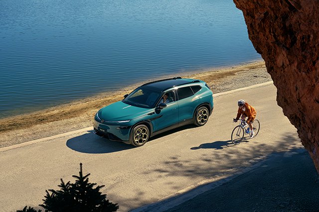 以与众08为序幕，金标大众积蓄的势能正全面释放，并以先锋前卫的进击之姿，加速迈向全新的发展阶段。