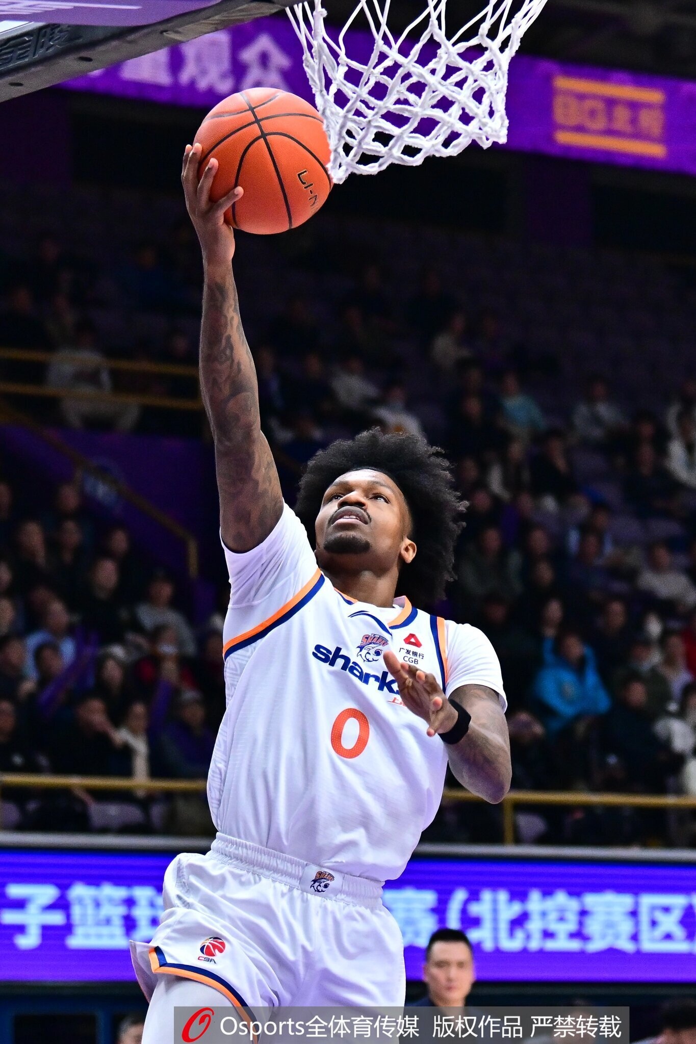 没你赢不了！古德温一头一尾率领球队 18中10&三分8中4砍31分7助