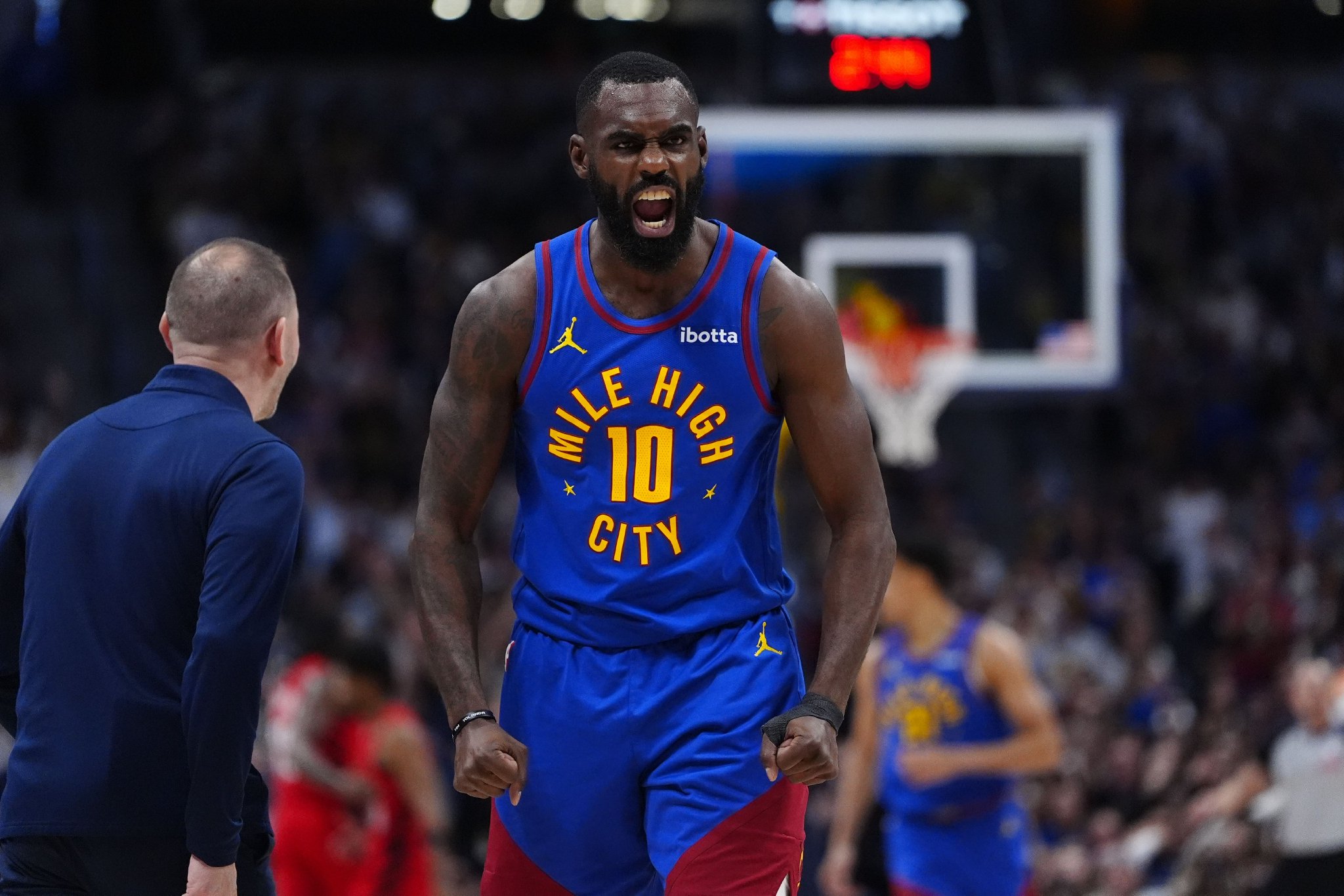 约基奇：我有一种不听别人抱怨的超能力 小哈达威只是想赢球