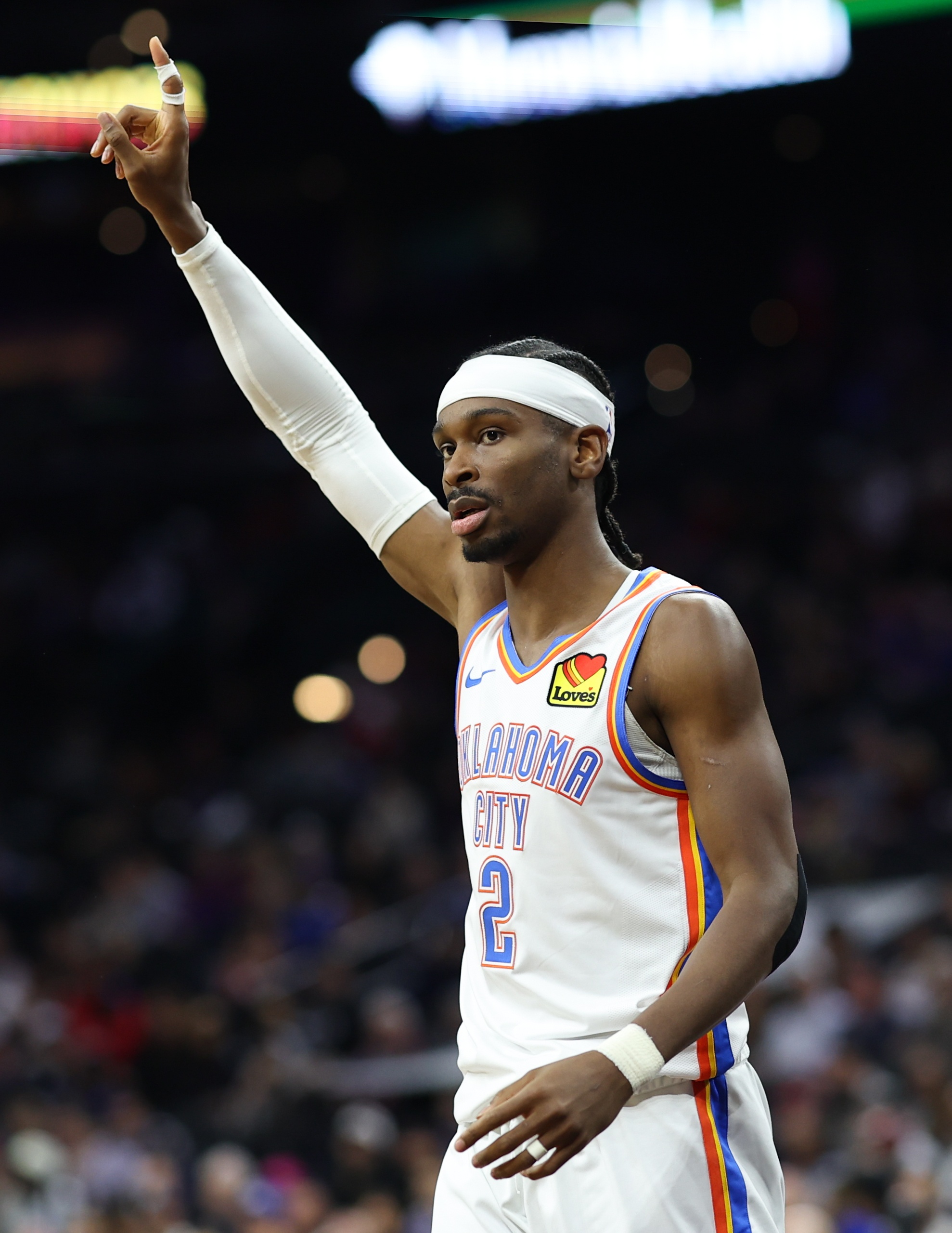 得分机器！亚历山大最近8场场均32.1分3.5板5助1.8断 命中率57.7%