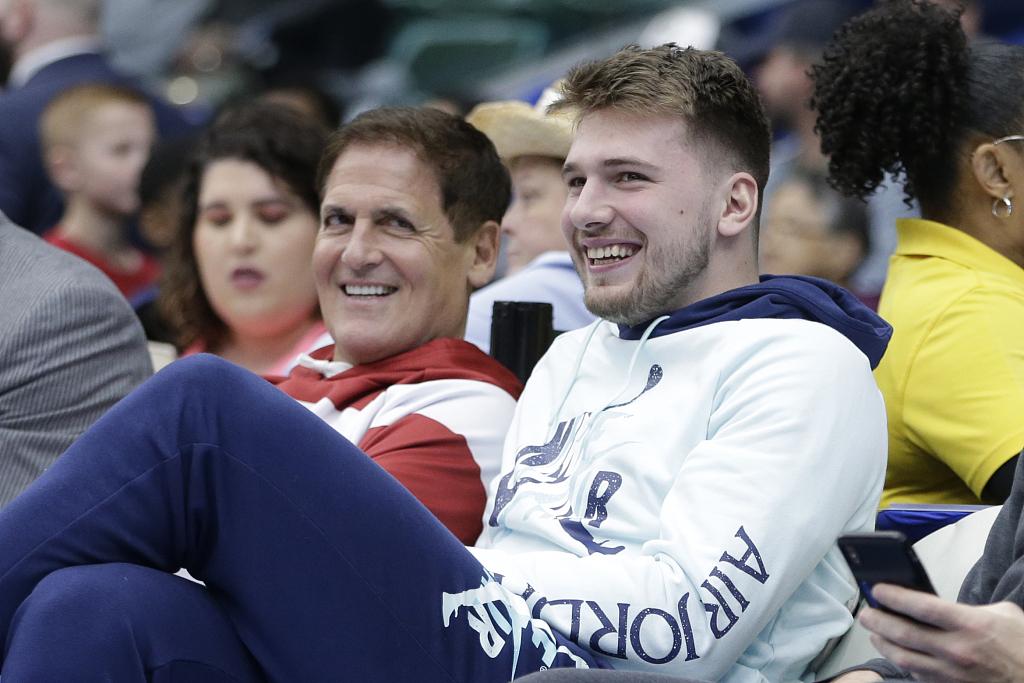 美记：库班失望自己在独行侠的角色 他在幕后推动杜蒙解雇哈里森