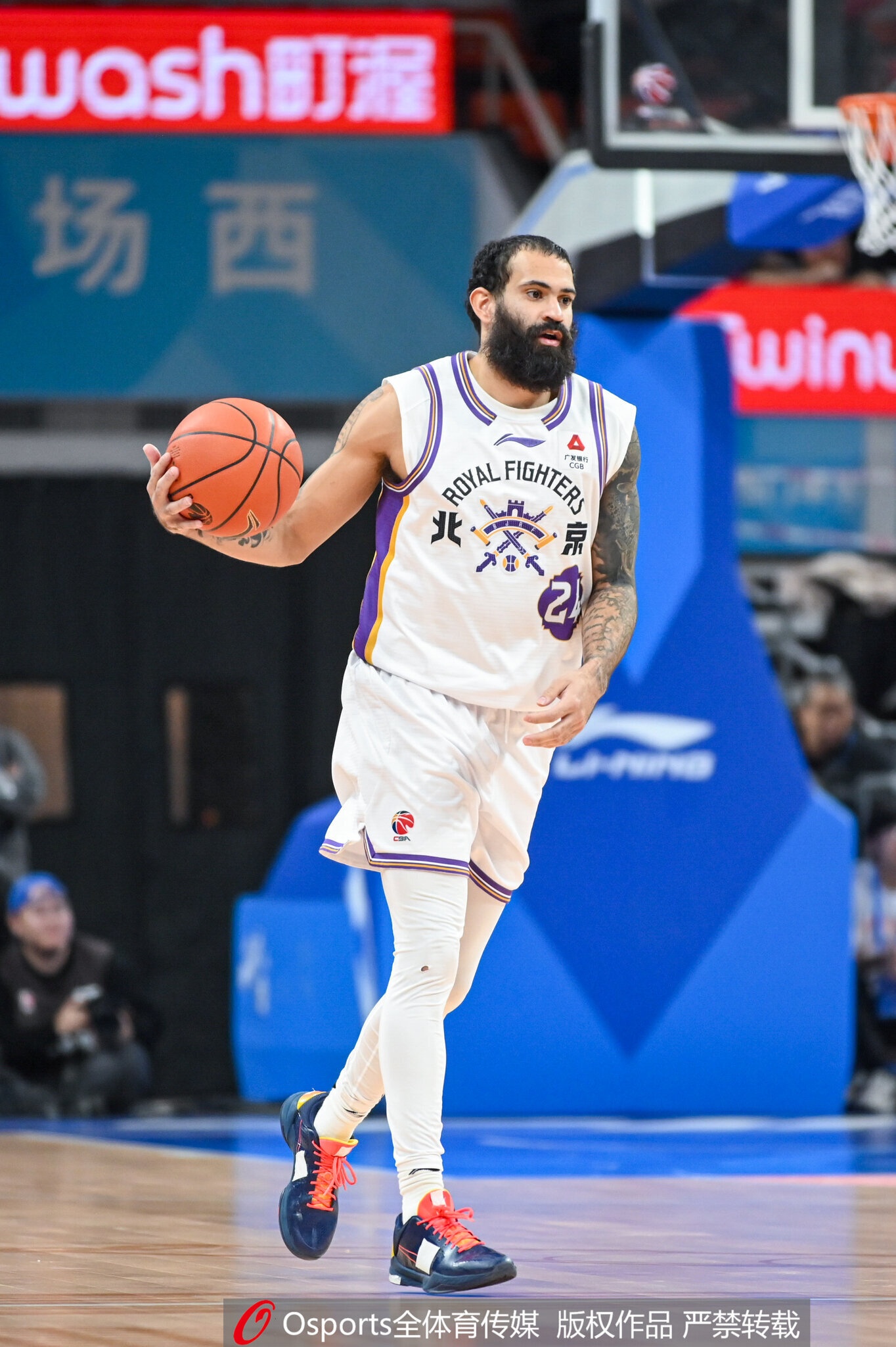 里勒谈造三分犯规：听到对方主帅一直在喊犯规 提前做好投篮动作