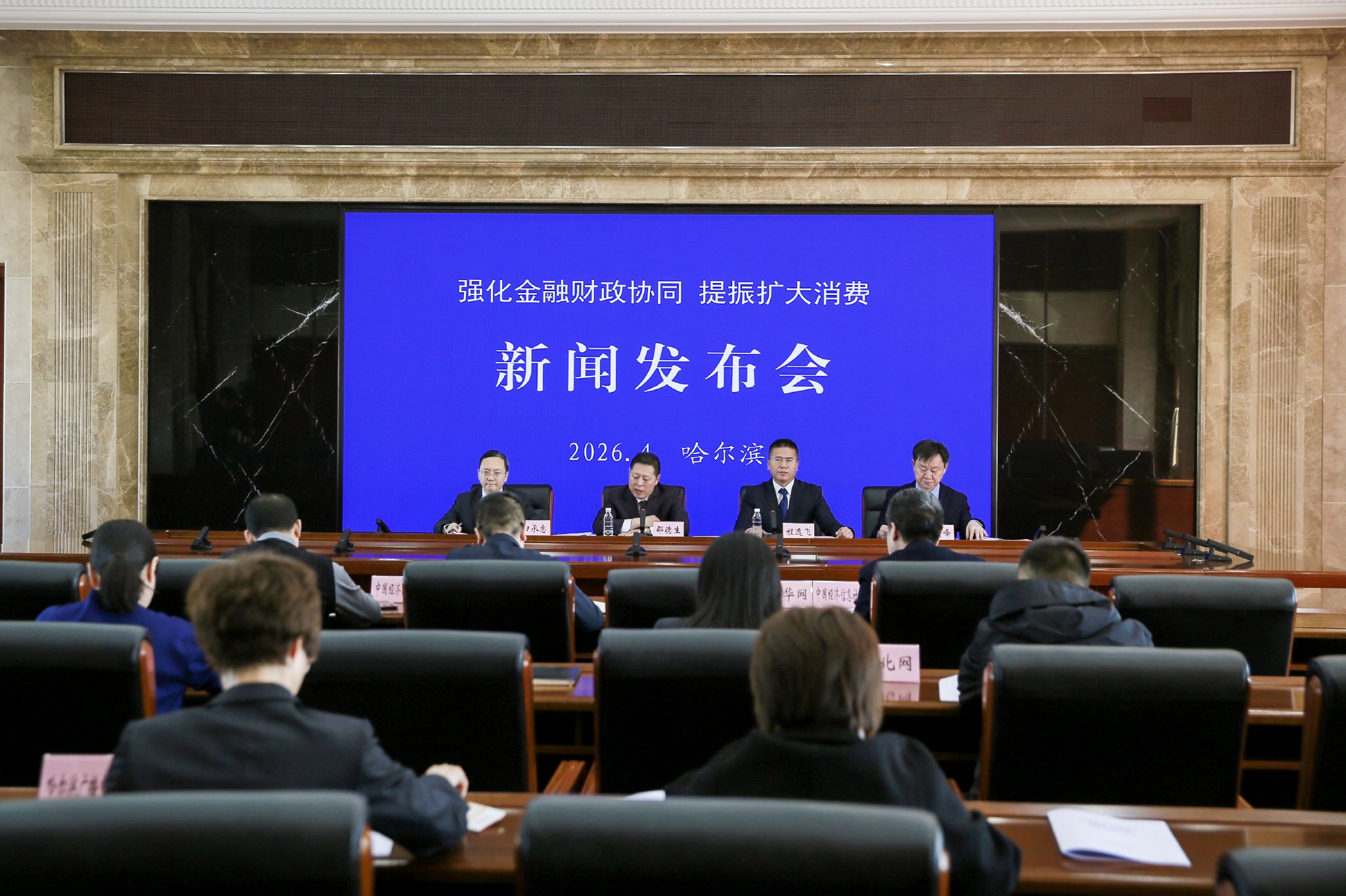 �������ֳ�